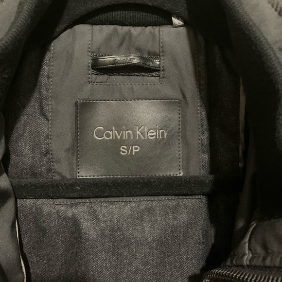 Winter jacket - Picture 4 of 6